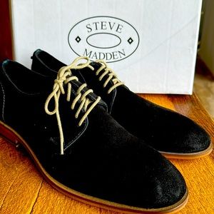 Steve Madden Tasken Black Suede size 12 Brand New In Box